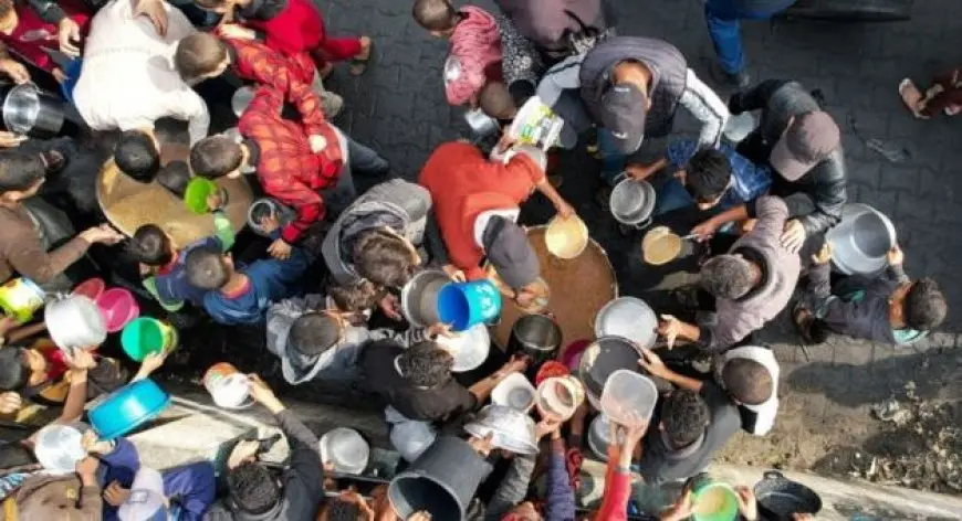 جراء التجويع الإسرائيلي.. وفاة شاب بسوء التغذية في غزة