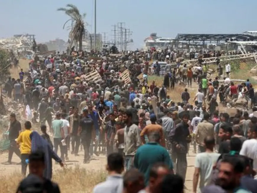 ناشط فلسطيني يوثق رحلة الموت قرب مراكز المساعدات بغزة
