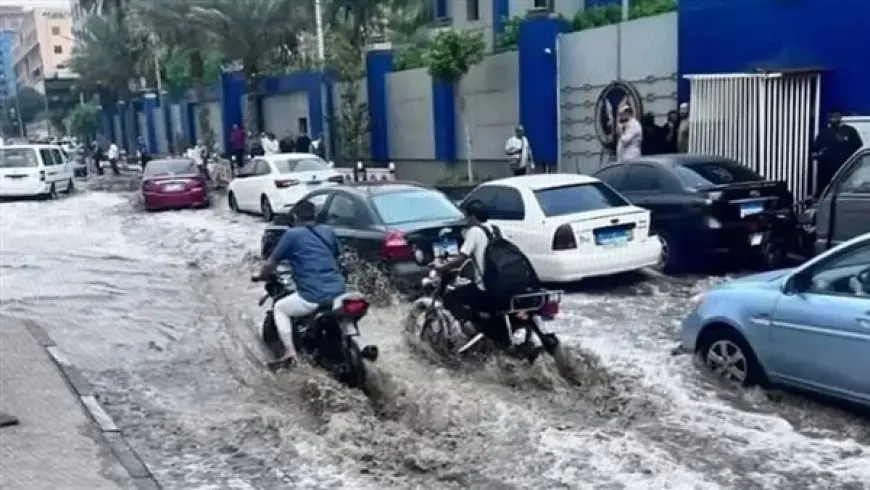 تغيرات مناخية غير متوقعة.. أمطار الصيف من الإسكندرية للقاهرة وسط اتهامات بـ الكيمتريل وتأثير مثلث نيكسوس