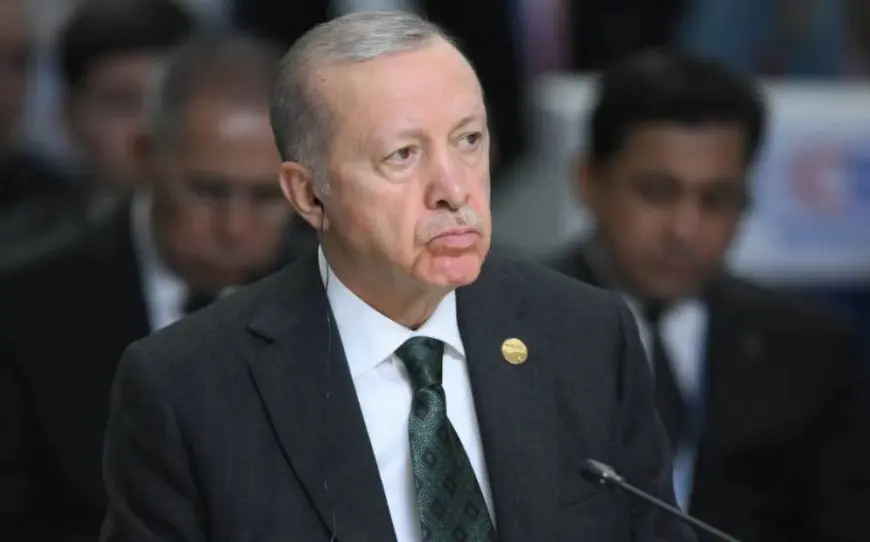 أردوغان يعلق على إساءة مجلة تركية للقيم الدينية: الاستهزاء برسولنا الكريم أمر غير مقبول