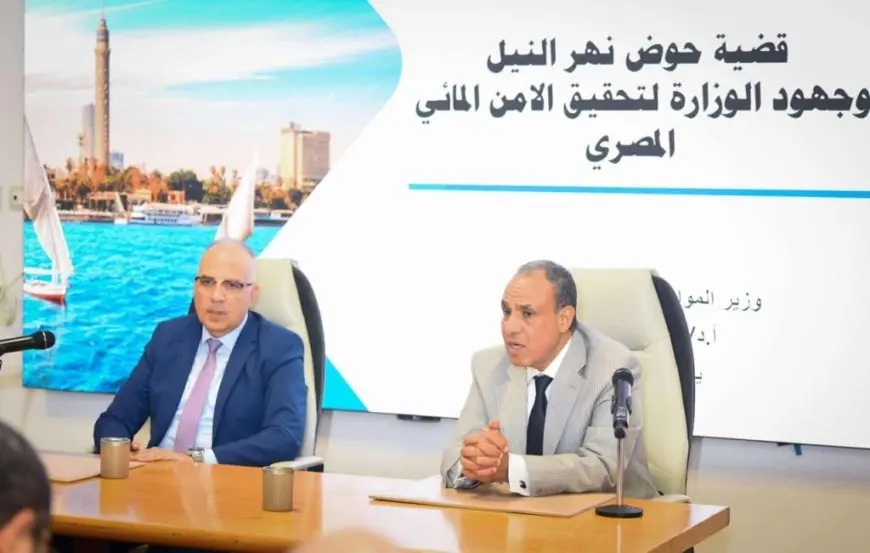 وزير الخارجية يبحث مع وزير الموارد المائية سعي مصر لتحقيق التنمية في دول حوض النيل