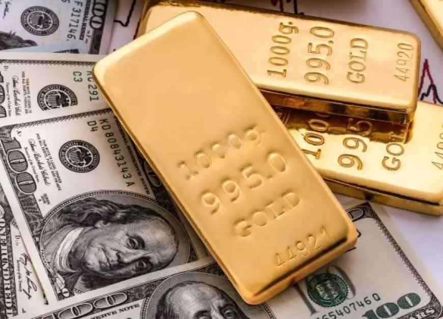 ضعف الدولار.. رئيس شعبة الذهب يوضح أسباب عودة الأسعار للارتفاع وينصح بالشراء في تلك الحالة