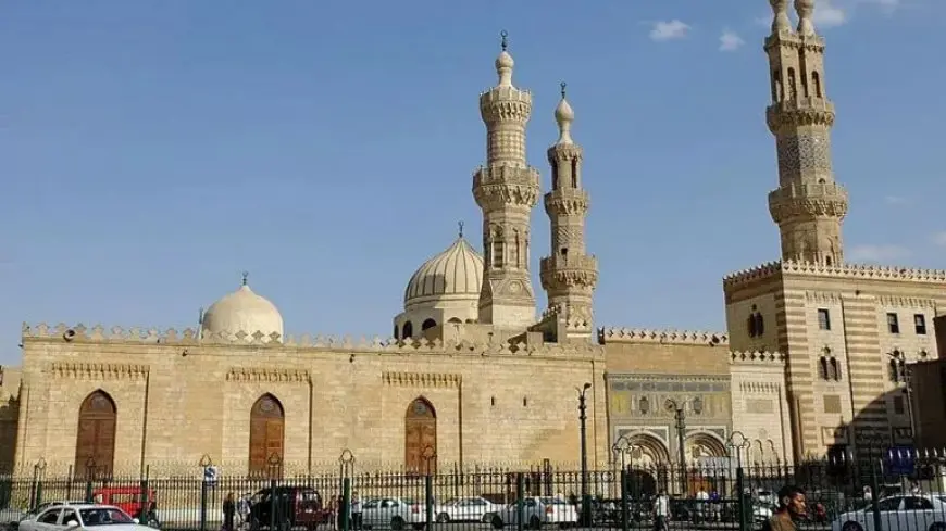 بث مباشر.. شعائر صلاة الجمعة من الجامع الأزهر