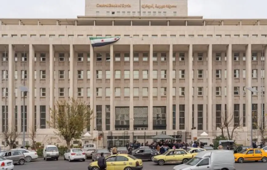 محافظ مصرف سوريا المركزي: لن نستدين من الخارج بأمر من الرئيس أحمد الشرع