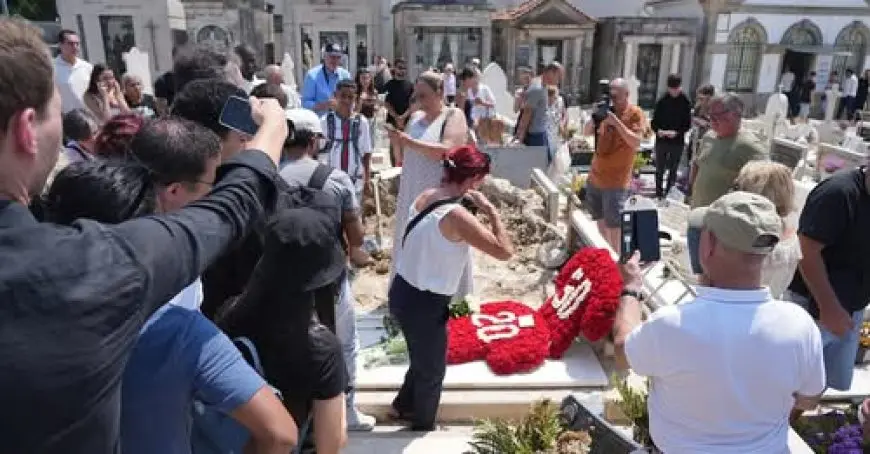 إغلاق مقبرة جوتا بعد الجنازة بسبب صور سيلفي