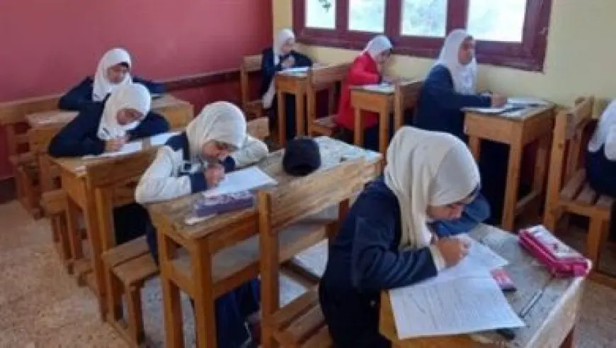 الرياضيات البحتة ترسم الفرحة على وجوه طلاب الثانوية العامة في القليوبية