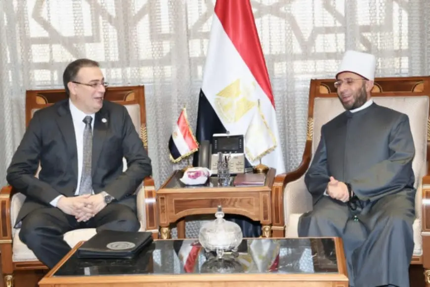 جهاز التنظيم والإدارة يُسلِّم الأوقاف نتيجة مسابقة إمام وخطيب ومدرِّس
