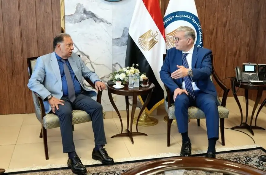وزير البترول يبحث فرص التعاون مع رئيس غرفة الصناعات الكيماوية