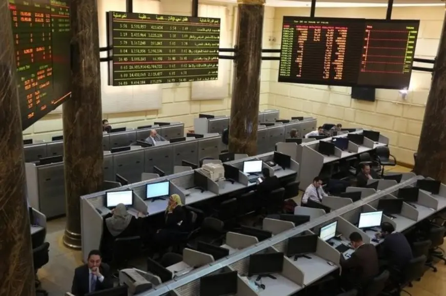 خبيران: تأثير محدود على تعاملات البورصة غدا وسهم المصرية للاتصالات