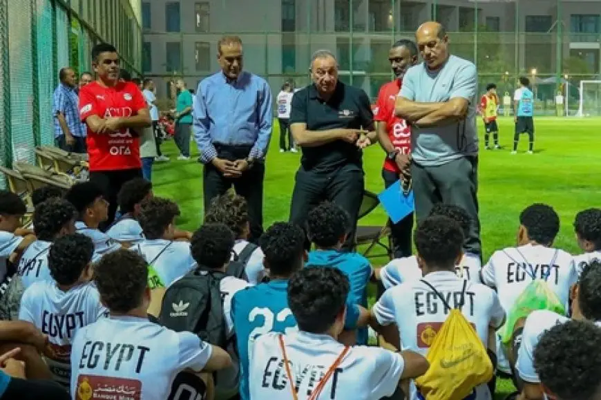 الخطيب يدعم منتخب الناشئين وسط استعداده لكأس العالم