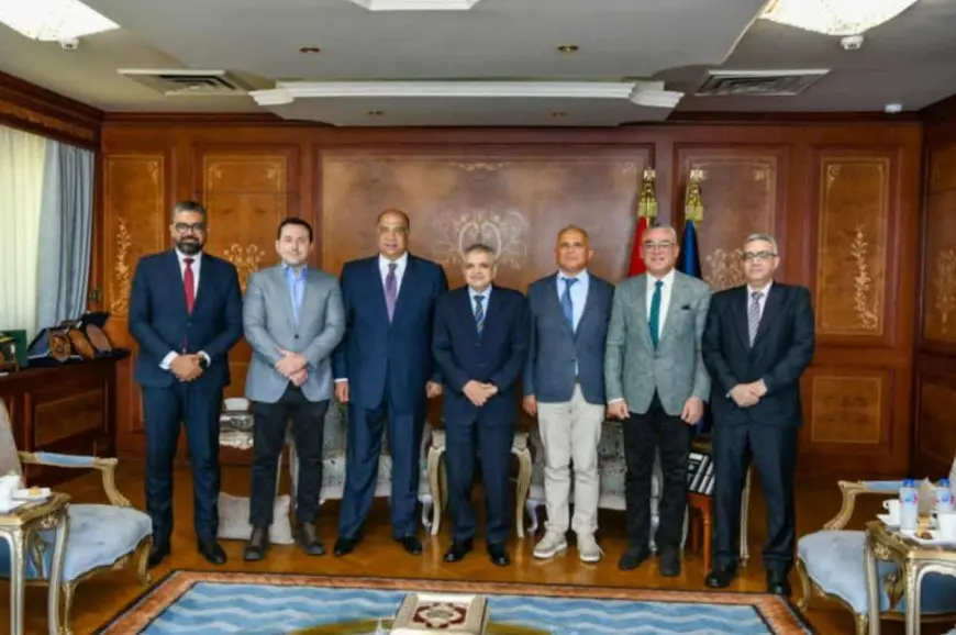قناة السويس تتجه لتعزيز عبور سفن ALCOR.. شراكة بحرية جديدة بين الهيئة والخط الملاحي التركي
