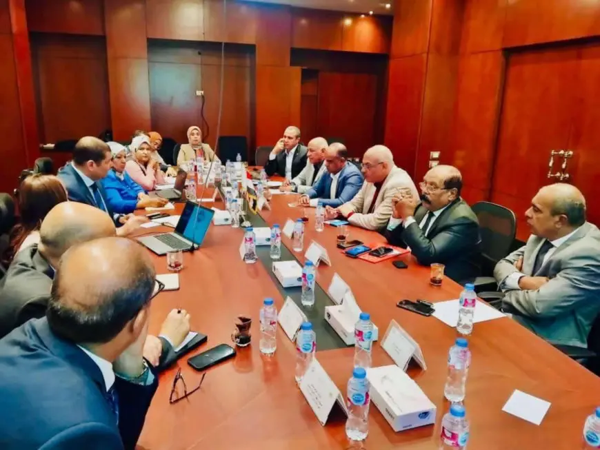 هيئة التأمين الصحي الشامل تعقد اجتماعها الدوري مع نواب البرلمان