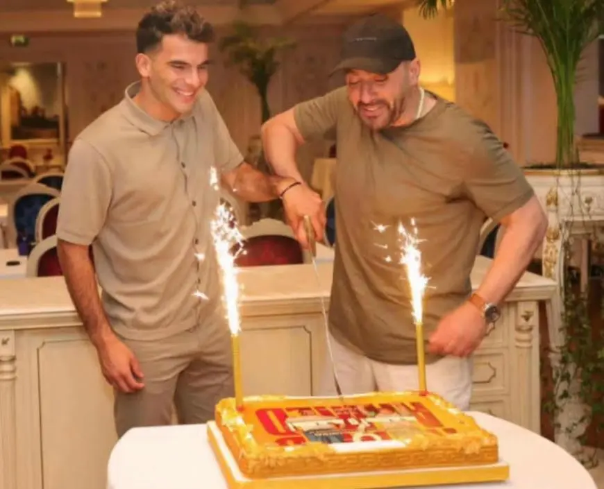 السقا يحتفل بعرض فيلمه أحمد وأحمد في الإمارات وزيزو يشاركه