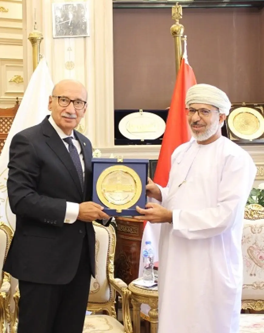 رئيس مجلس القضاء الأعلى يستقبل وفد قضائي من سلطنة عمان لتهنئته بالمنصب الجديد