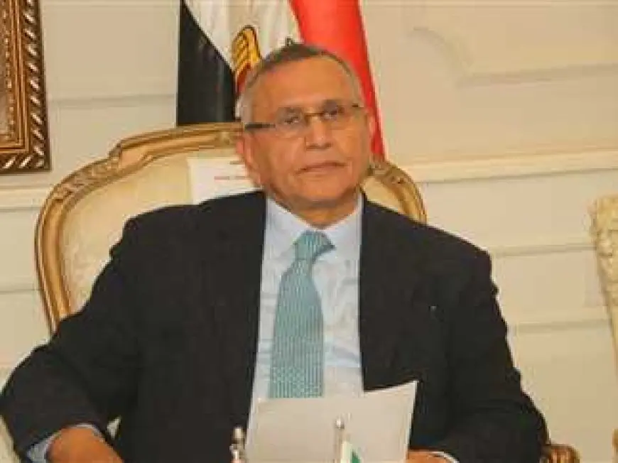 الهيئة العليا لحزب الوفد توافق على طلب الدكتور عبد السند يمامة بطرح الثقة في نفسه