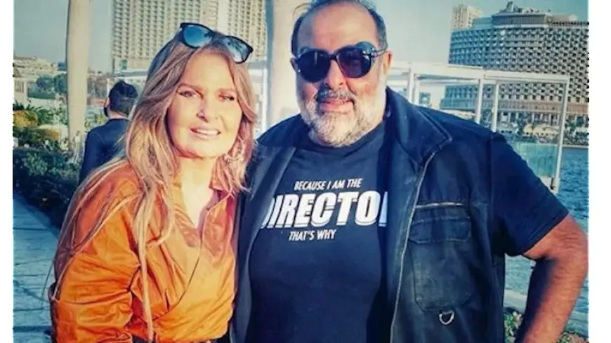 يسرا تنعي المخرج سامح عبدالعزيز وتوضح سبب تغيبها عن الجنازة