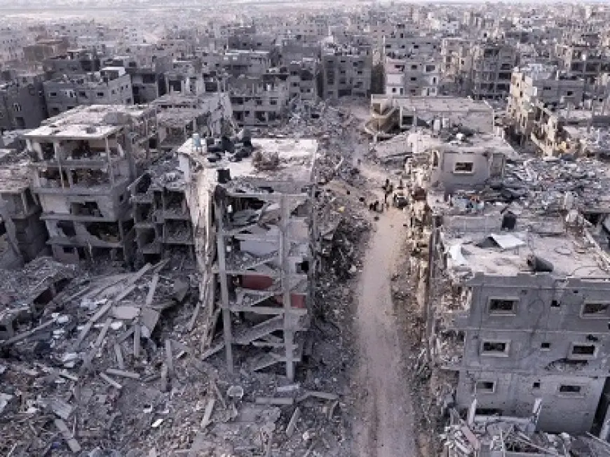 يديعوت أحرونوت: إسرائيل وافقت على ضخ بعض الدول المال لإعمار غزة