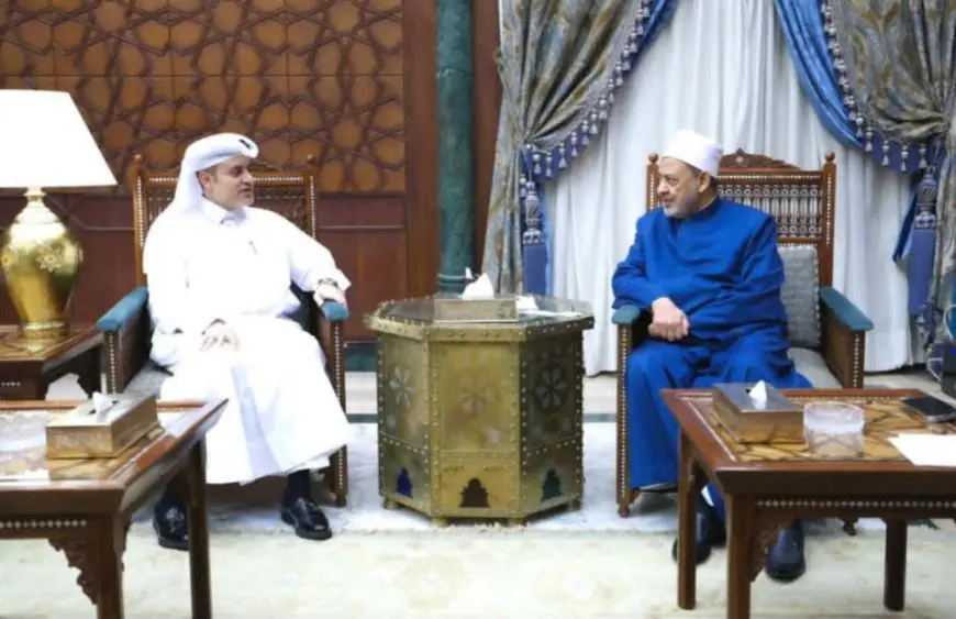 شيخ الأزهر يبحث مع سفير قطر دعم التعاون العلمي والدعوي