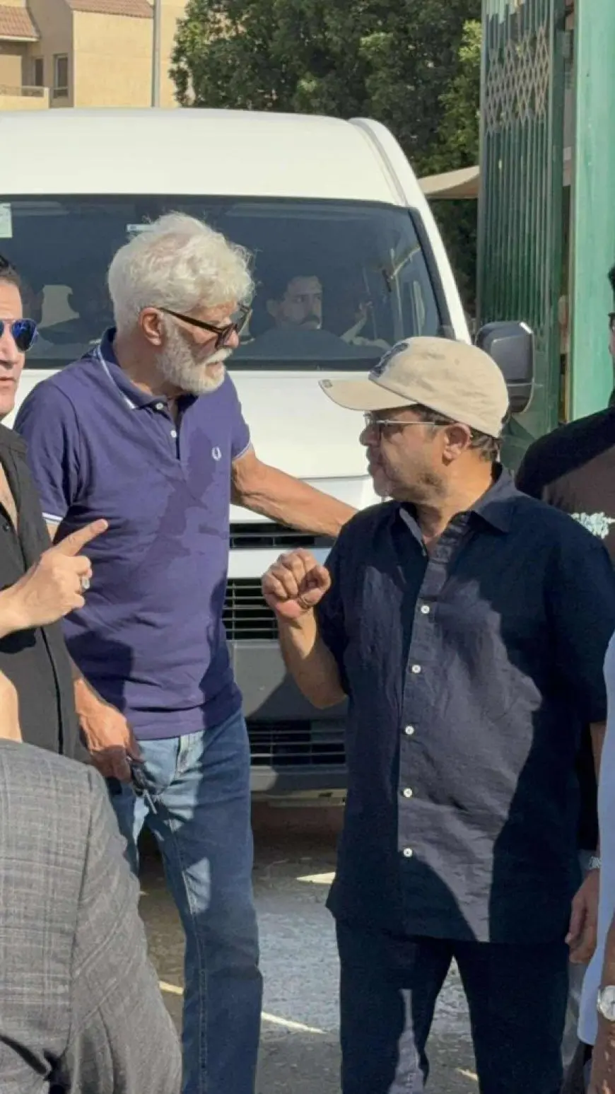 وداع مؤثر في مسجد الشرطة.. جنازة مهيبة لـ سامح عبد العزيز وسط حضور فني كبير