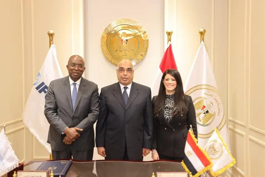 العدل توقع مذكرة تفاهم مع مؤسسة التمويل الدولية لإطلاق منظومة الإنذار المبكر للشركات الصغيرة والمتوسطة