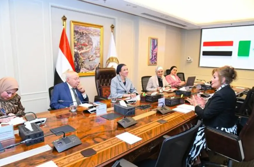 وزيرة البيئة تبحث مع سفيرة المكسيك في مصر توسيع التعاون بمجال التصحر وتداعياته الأمن الغذائي