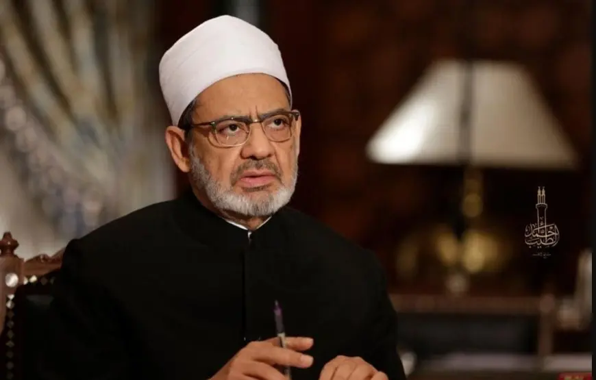 شيخ الأزهر ينعى الدكتور رفعت العوضي: أحد روّاد الاقتصاد الإسلامي في العصر الحديث