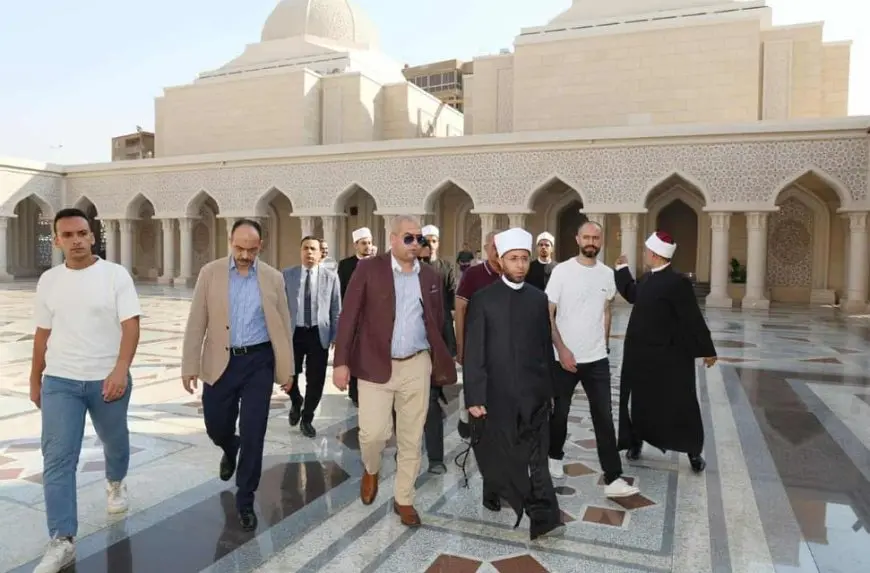 وزير الأوقاف يتفقد مسجد العلي العظيم بالقاهرة لمتابعة الأنشطة الدعوية