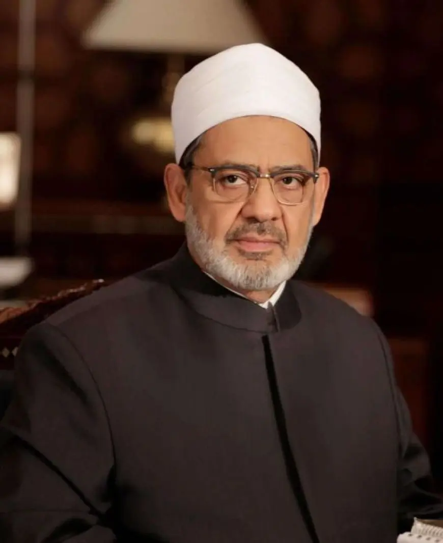 شيخ الأزهر يهنئ أحمد كجوك لحصوله على جائزة أفضل وزير مالية في إفريقيا