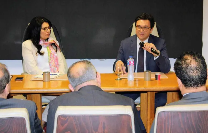 وزير الثقافة يلتقي عددا من السفراء المرشحين لتمثيل مصر بالخارج