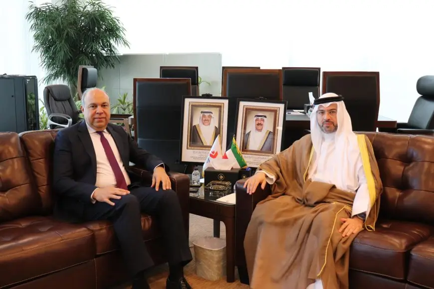 مصر والكويت تبحثان سبل تعزيز التعاون في مجالات الطيران المدني