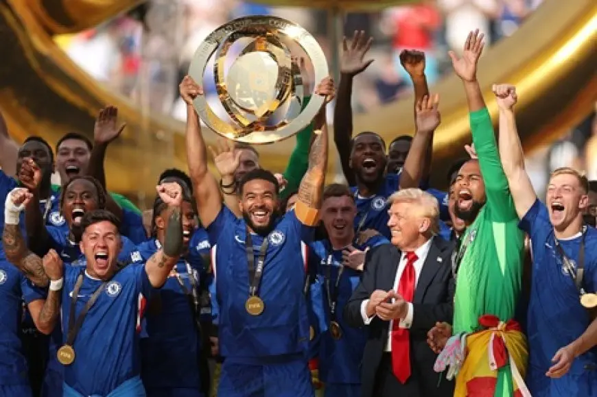 ترامب يسلم تشيلسي كأس العالم للأندية 2025