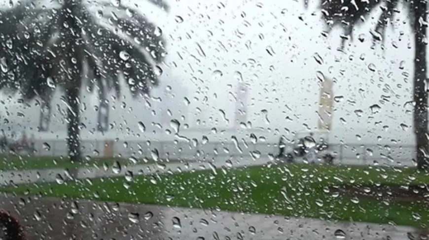 أسباب سقوط الأمطار في يوليو والظواهر الجوية غير المعتادة بمصر