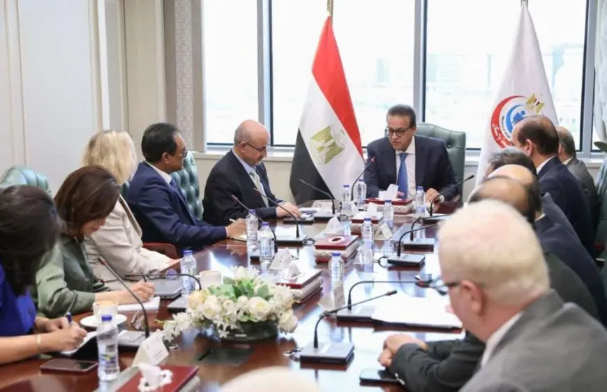وزير الصحة يستقبل وفد منظمة الصحة العالمية استعدادا لتجديد الاعتماد الدولي هيئة الدواء المصرية