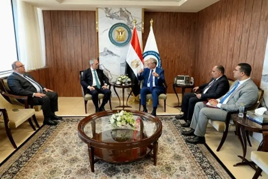 وزير البترول يبحث مع شركة شلمبرجير سبل دعم أنشطة الاستكشاف والإنتاج وتعزيز الشراكة التقنية