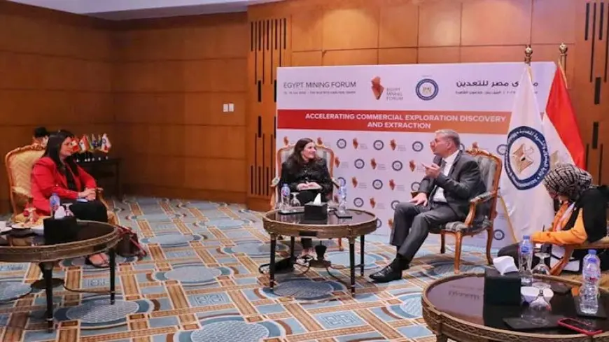 وزير البترول يبحث مع “أنجلو جولد” تعزيز الاستثمارات في منجم السكري