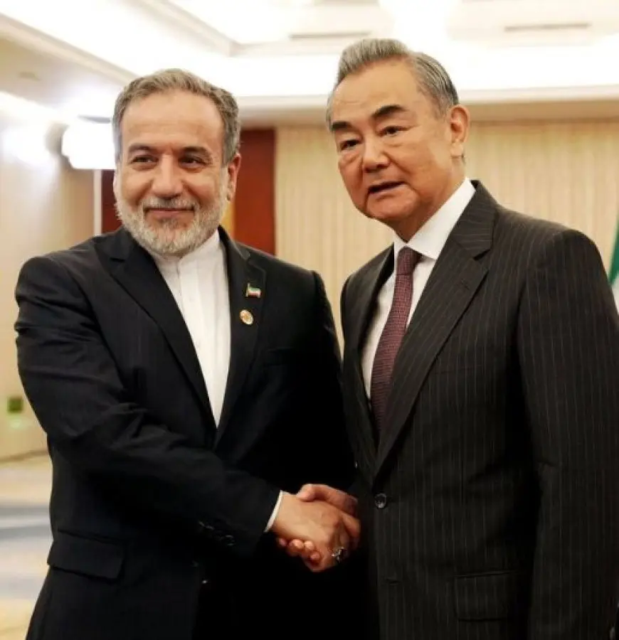 إيران والصين تناقشان الحرب الأخيرة مع إسرائيل والتعاون العسكري المحتمل