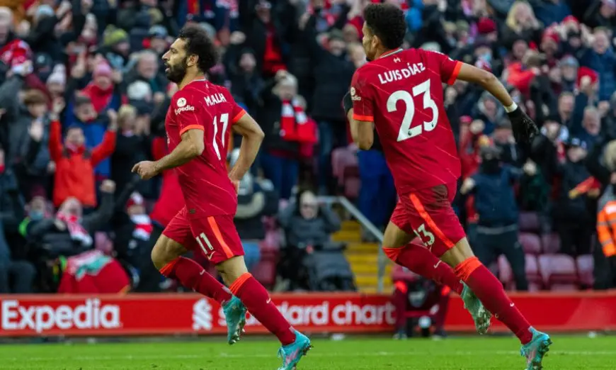 تقارير: رونالدو يرغب في مزاملة نجم ليفربول