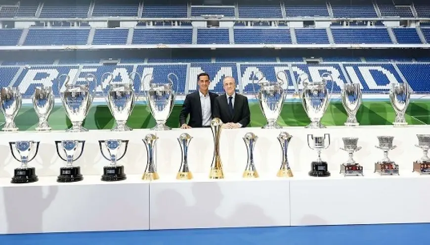 فاسكيز يودع ريال مدريد بصورة الألقاب