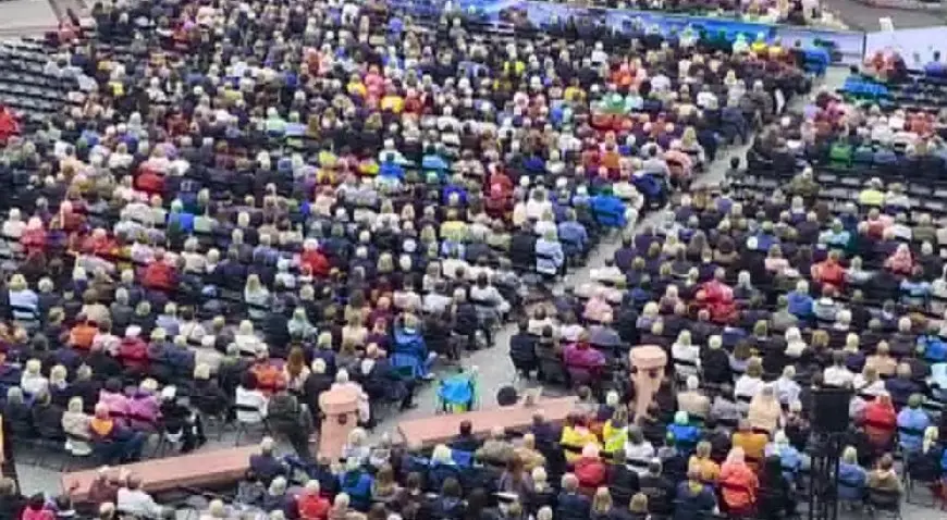 .. مئات الألمان يحضرون مهرجان كلاسيك أوبن إير بمشاركة تنظيمية مصرية
