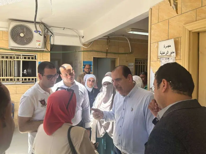 نائب وزير الصحة يتفقد المنشآت الصحية بمطروح ويوجه بتعزيز الخدمات