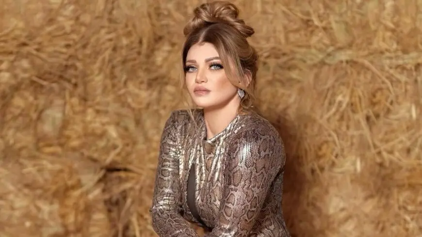 ياسمين الخطيب تدافع عن مدحت العدل: لم يُنكر فرضية الحجاب.. والهجوم عليه غير مبرر