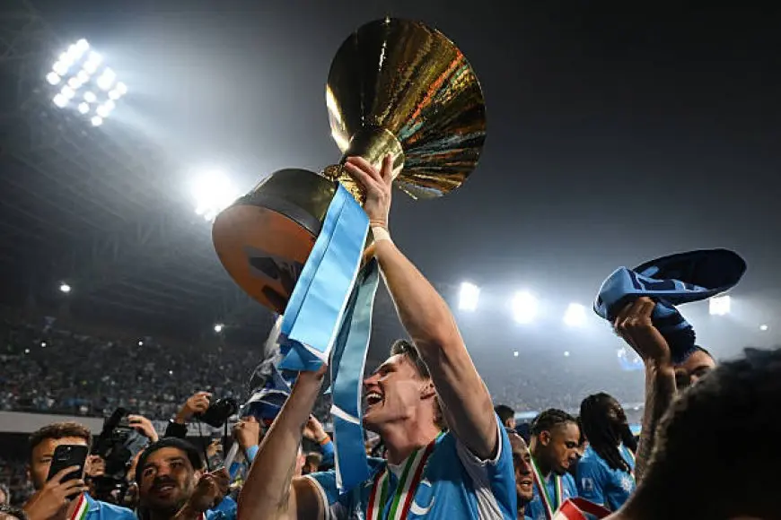 ماكتوميناي: التتويج بالدوري الإيطالي هو أجمل لحظة في مسيرتي