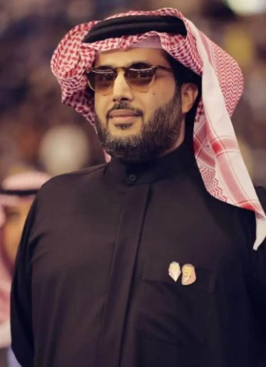 تركي آل الشيخ يعلن طرح تذاكر نزال كانيلو وكروفورد التاريخي في لاس فيجاس