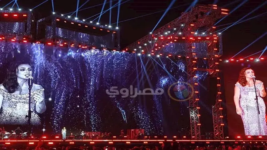 الجمهور يطلب من أنغام “أكتبلك تعهد”.. وتعلق: مال الرجالة بالأغنية وخليكم طيبين زي البنات