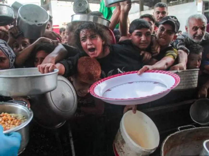 مصادر طبية: غزة تشهد مجاعة فعلية.. ومراكز الإغاثة تحولت لمصائد موت
