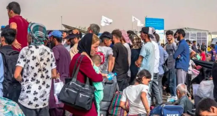 مفوض أممي: ترحيل أكثر من 1.9 مليون أفغاني من إيران وباكستان