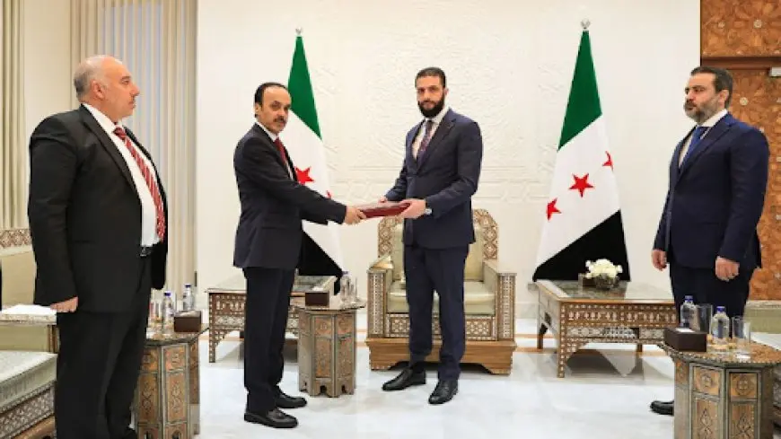 ﻿الشرع يتسلم التقرير النهائي للجنة الوطنية للتحقيق وتقصي الحقائق في أحداث مارس بالساحل السوري