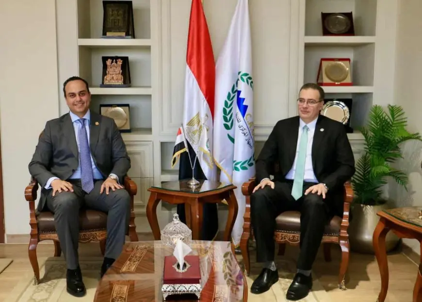 اتفاق بين جهاز التنظيم والإدارة وهيئة الرعاية الصحية لتحديث الهيكل التنظيمي للهيئة