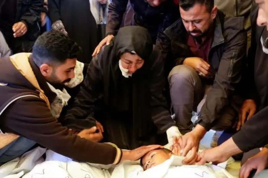 صحة غزة تعلن حصيلة شهداء المجاعة.. والاحتلال يواصل قصف القطاع