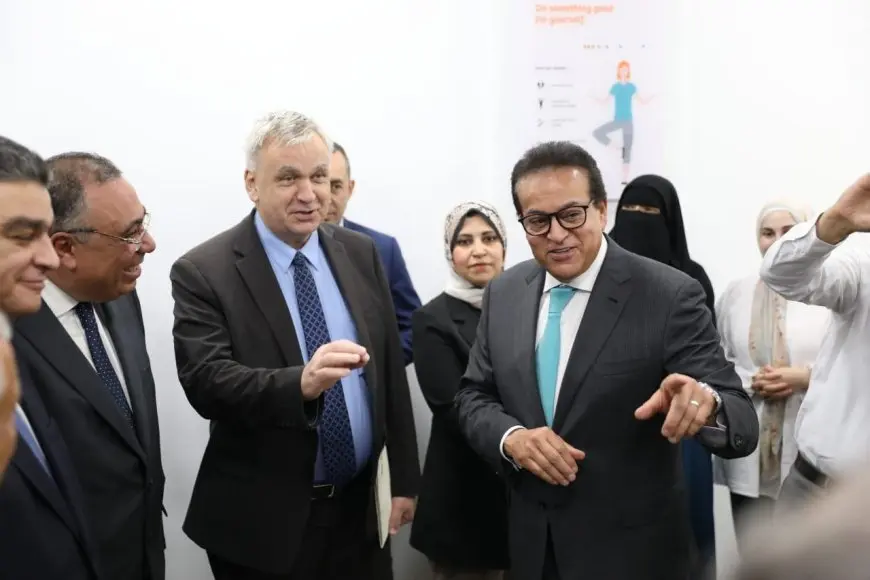 وزير الصحة يفتتح أول معمل محاكاة متطور بالمعهد الفني الصحي بالإسماعيلية